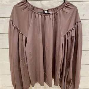 Mauve, bell sleeve top